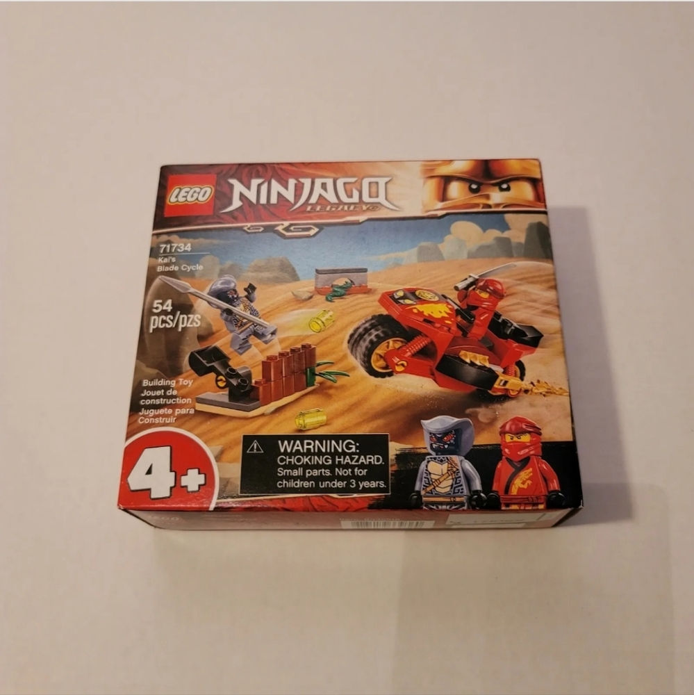 LEGO NINJAGO 71734 Legacy Kai’s Blade Cycle Ninja Motorcycle Building Playset